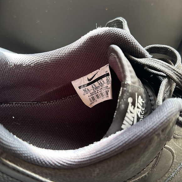 Air Force 1 ‘07 LV8 LTHR - Picture 5 of 5